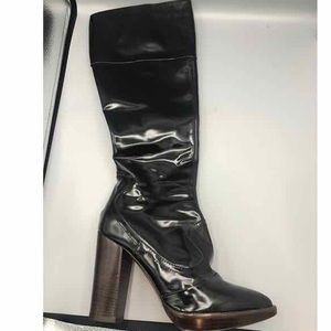Exquisite Italian Leather Boots
